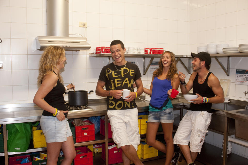 Bondi Beach Backpackers Сидней Экстерьер фото