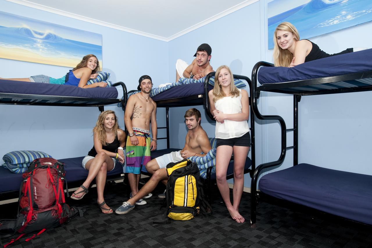 Bondi Beach Backpackers Сидней Экстерьер фото