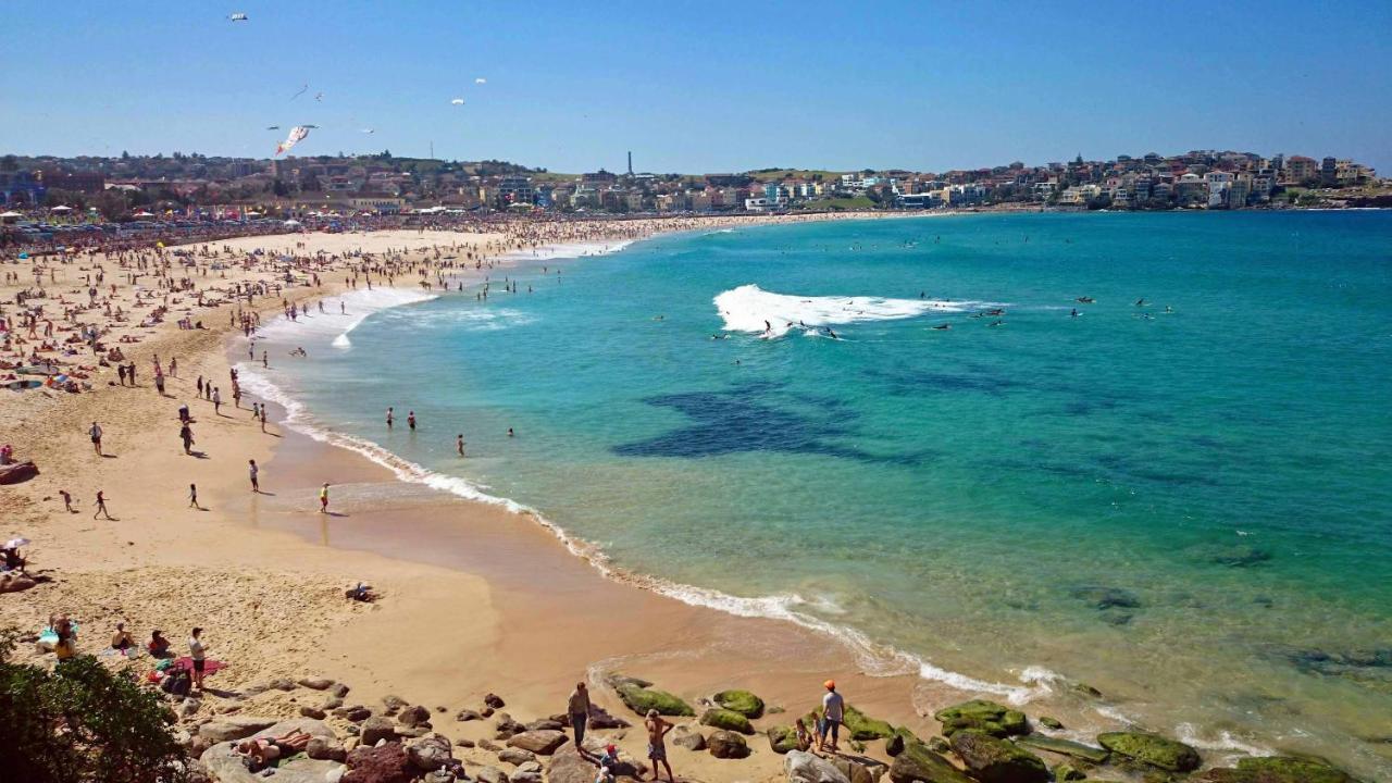 Bondi Beach Backpackers Сидней Экстерьер фото